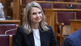 pΑsok-trikalon-ekdilosi-me-milena