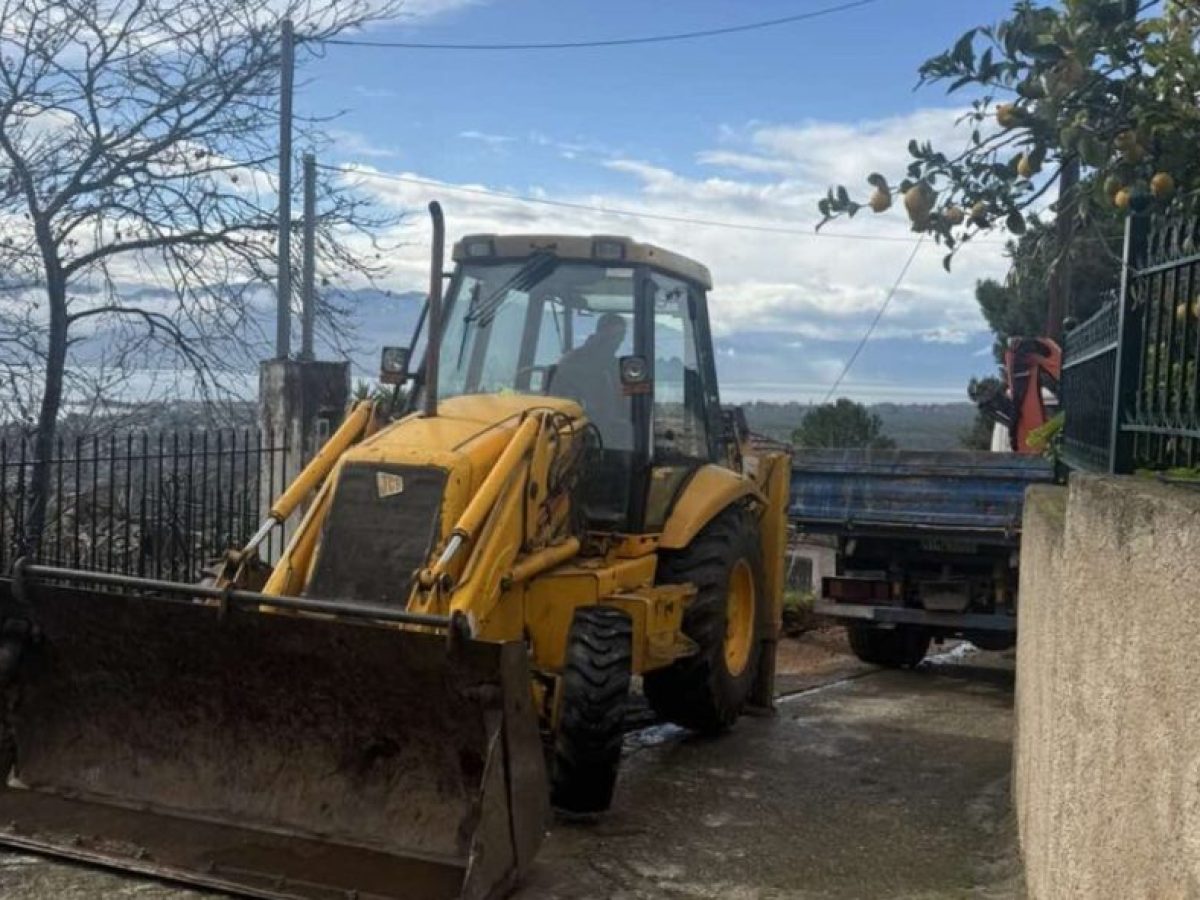 Ράχες: Ξεκινά η αντικατάσταση σωλήνων ύδρευσης αμιάντου – Αναβαθμίζεται η ΕΕΛ για άρδευση με πόρους του ΤΑΑ