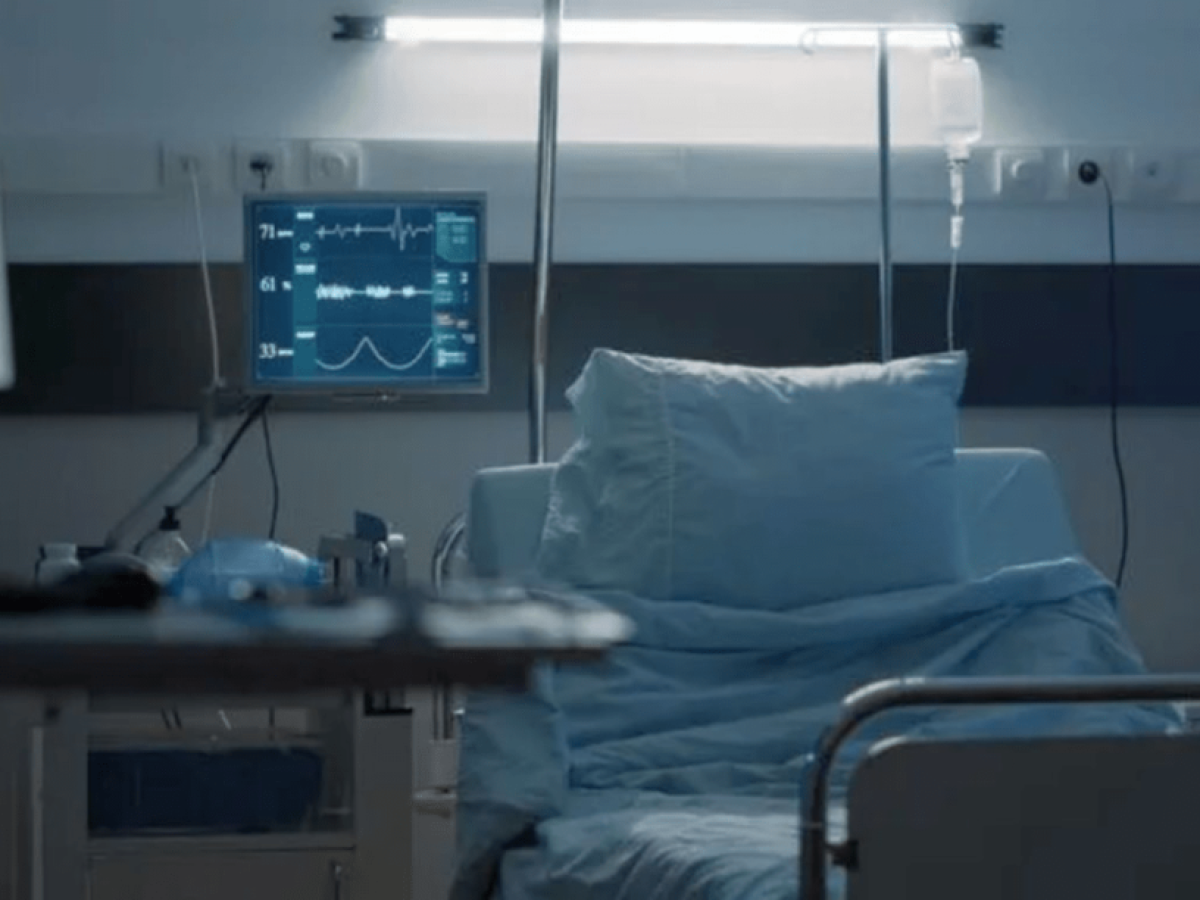 Ρακοβαλής: «Υγειονομική εγκατάλειψη στα νησιά – Κλειστά τμήματα, υποστελέχωση και διακομιδές χωρίς ασφάλεια»