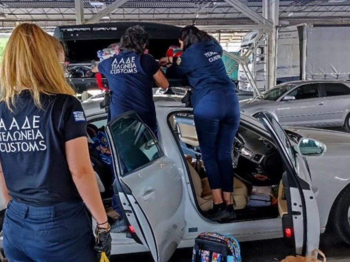 Ρόδος: Χιλιάδες ευρώ αδήλωτα σε τσαντάκι επιβάτη – Ισχυρά πλήγματα στο λαθρεμπόριο από την ΑΑΔΕ