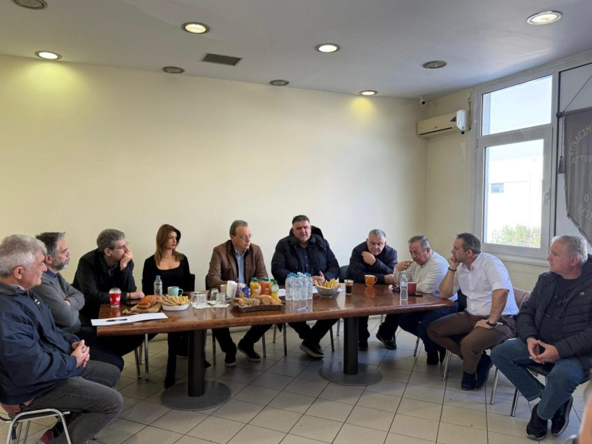 Σ. Φάμελλος: «Η κυβέρνηση επιτίθεται εκδικητικά στον κλάδο των ταξί για να εξυπηρετήσει ιδιωτικά συμφέροντα»