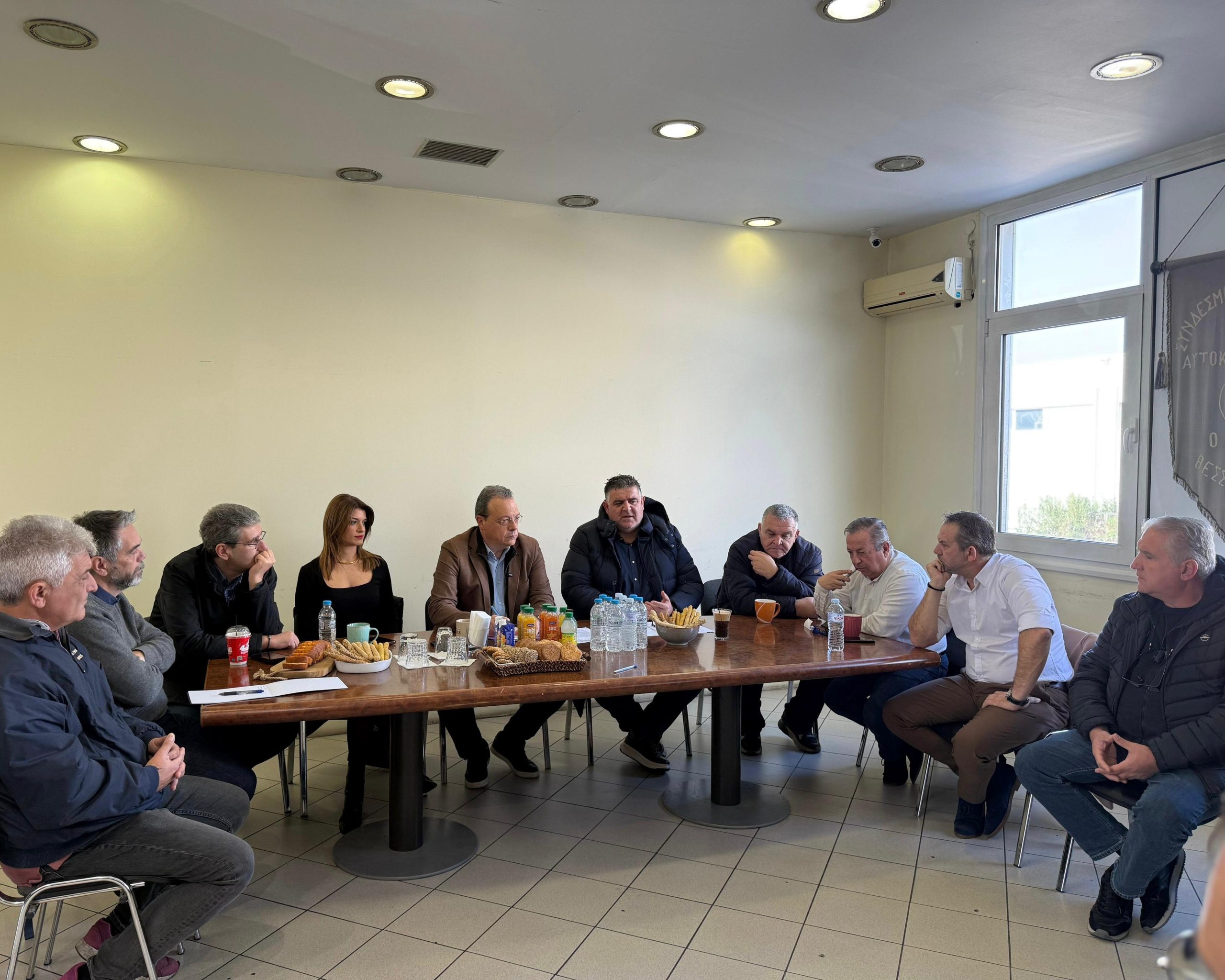 s.-famellos-i-kivernisi-epitithete