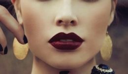 sagineftika-Vampy-Lips-to-chroma