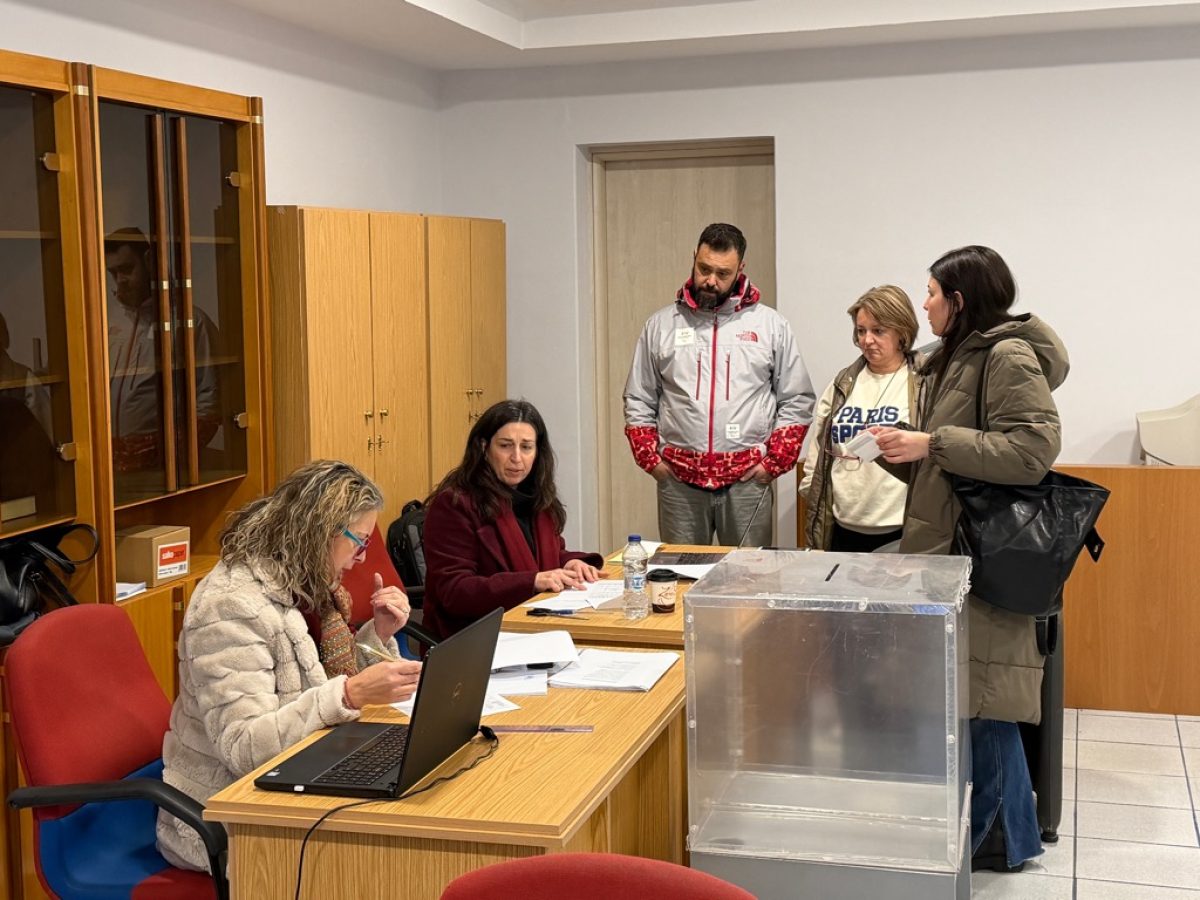 Σε εξέλιξη οι εκλογές του Εμπορικού Συλλόγου Καλαμπάκας