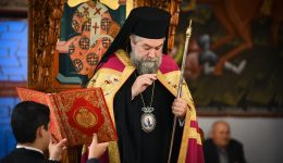 serron-theologos-i-storgiki-mitera
