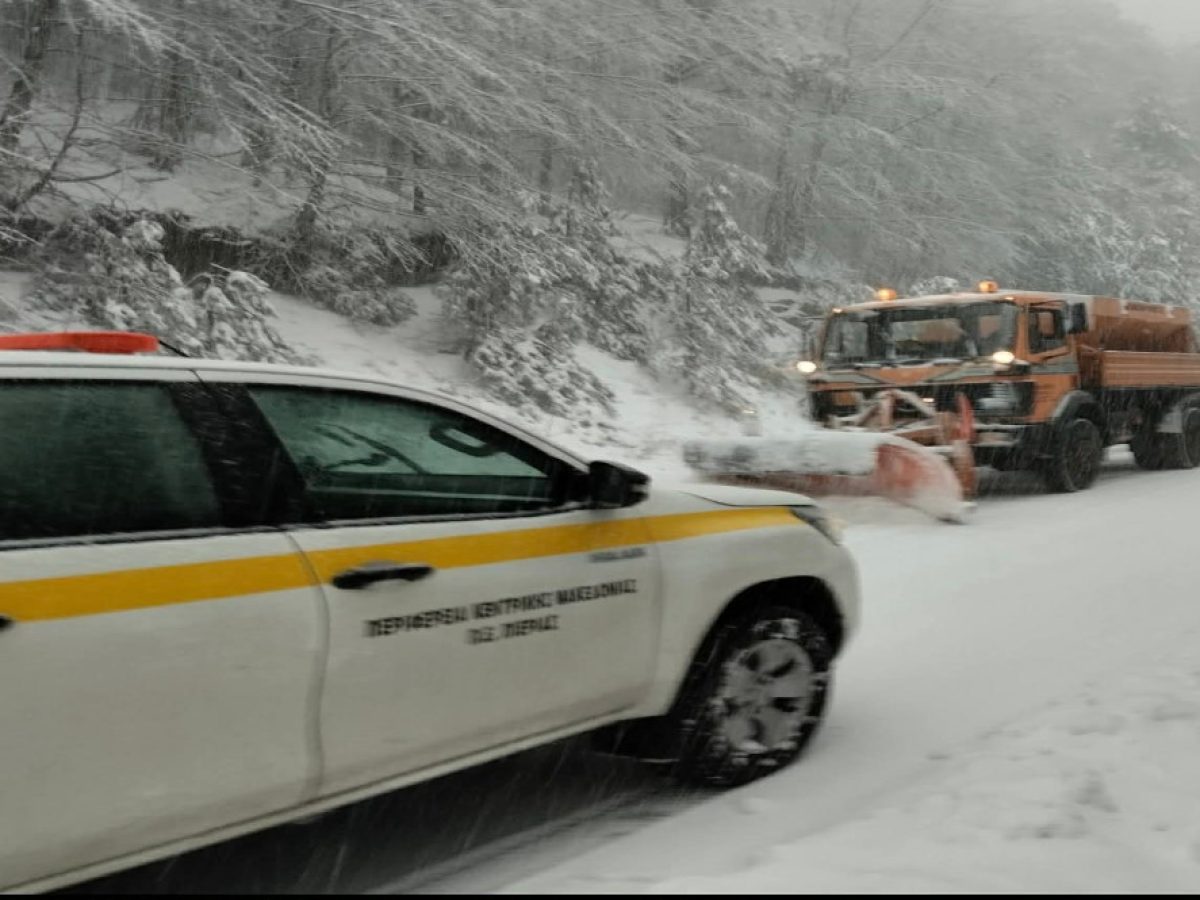 Σφοδρή κακοκαιρία στην Πιερία: Σε πλήρη ανάπτυξη ο μηχανισμός της Περιφερειακής Ενότητας