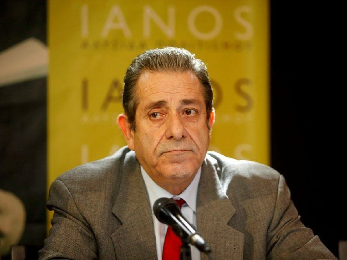 &Sigma;&upsilon;&gamma;&kappa;&iota;&nu;&eta;&tau;&iota;&kappa;ή &alpha;&nu;ά&rho;&tau;&eta;&sigma;&eta; &tau;&omicron;&upsilon; &Alpha;&nu;&delta;&rho;έ&alpha; &Phi;&omicron;ύ&rho;&alpha; &gamma;&iota;&alpha; &tau;&eta; &ldquo;&mu;ά&chi;&eta;&rdquo; &pi;&omicron;&upsilon; &delta;ί&nu;&epsilon;&iota; &mu;&epsilon; &sigma;&omicron;&beta;&alpha;&rho;ό &pi;&rho;ό&beta;&lambda;&eta;&mu;&alpha; &upsilon;&gamma;&epsilon;ί&alpha;&sigmaf;