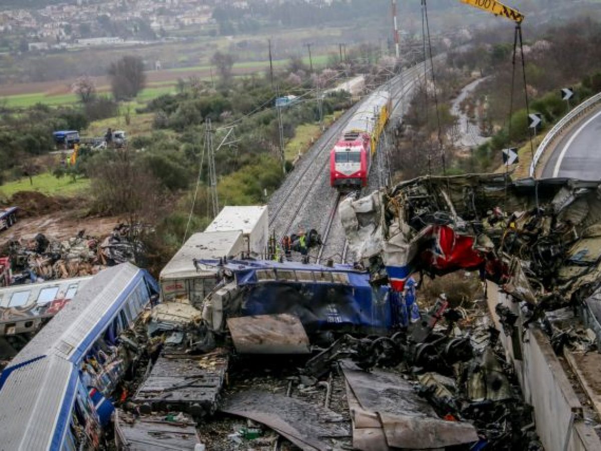 Συλλαλητήριο για τα Τέμπη από το Εργατικό Κέντρο Θήβας
