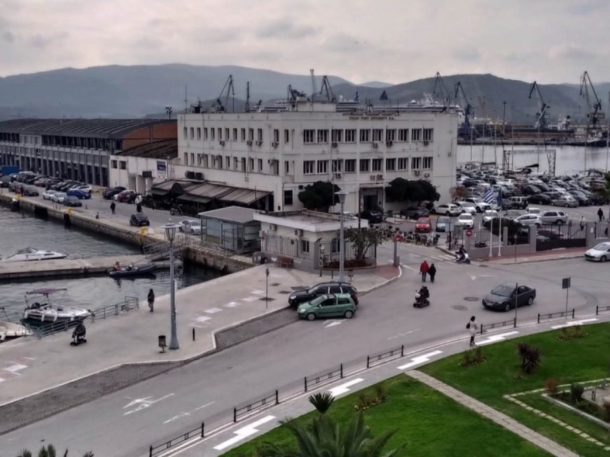 Σύλληψη 60χρονου στο λιμάνι του Βόλου με ναρκωτικά – Τι βρήκαν