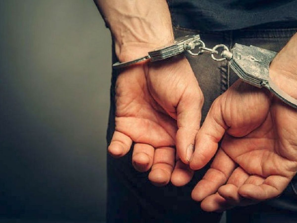 Συλλήψεις «λογιστών» και «υπαλλήλων του ΔΕΔΔΗΕ» στον Τύρναβο -«Ξάφρισαν» από ηλικιωμένους 25.500 ευρώ