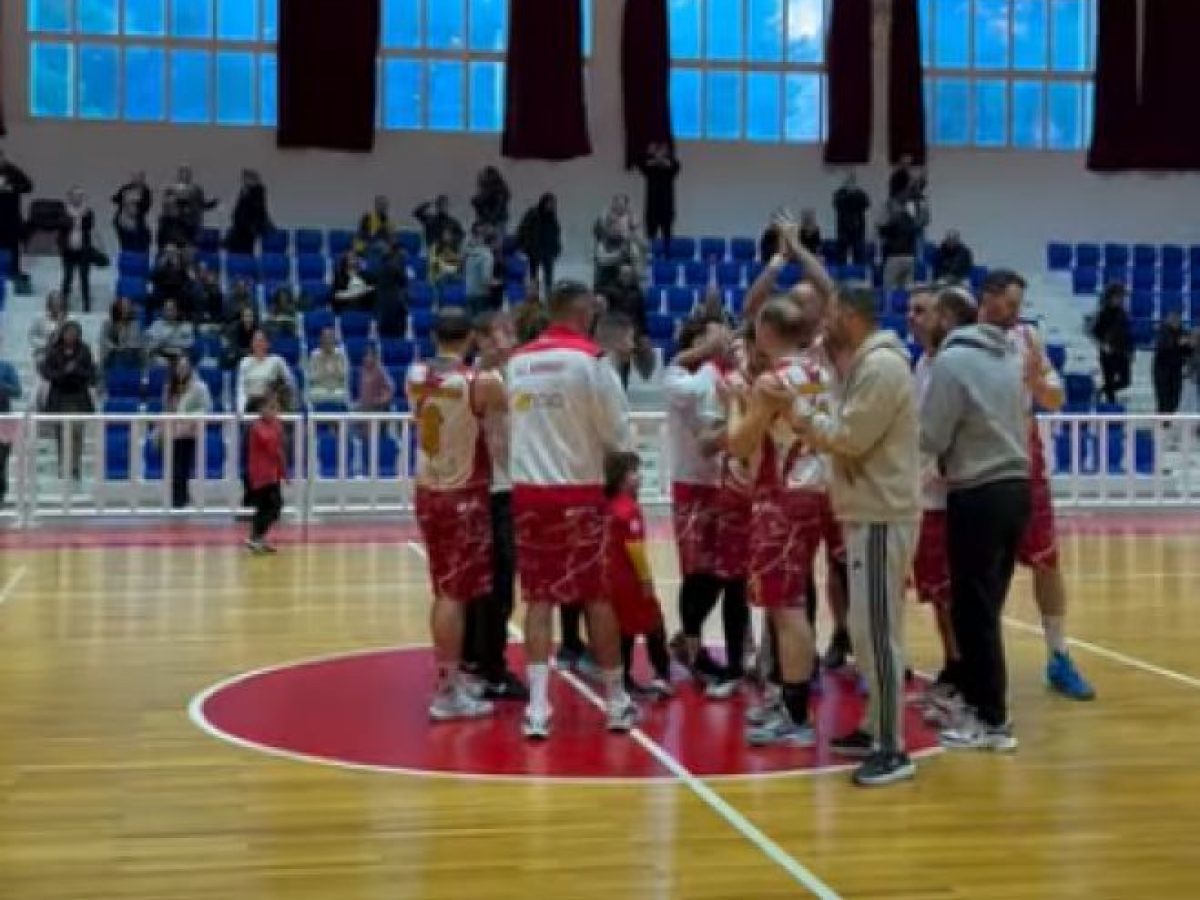 Σημαντική νίκη για το μπάσκετ του Λεωνιδίου! (vd)