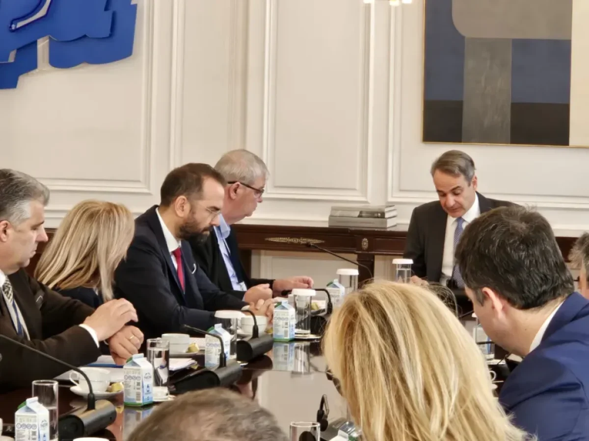 Συναγερμός στο Μαξίμου για την Ευλογιά: Το «Στοίχημα» του Διμήνου και η Κρίσιμη Κατάσταση στη Χαλκιδική