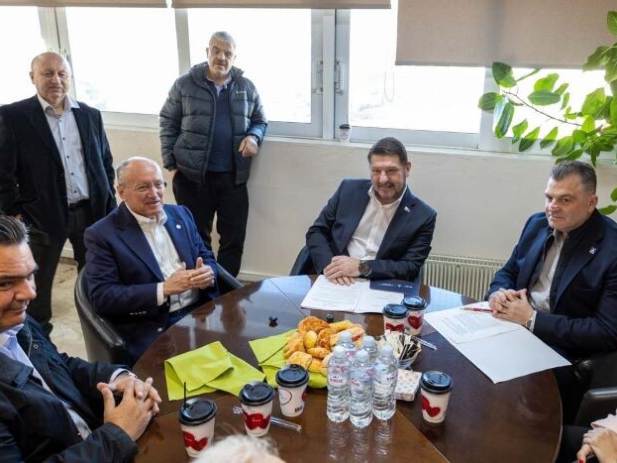 Συνάντηση Χαρδαλιά – Τσίρκα για έργα 35,6 εκ. ευρώ στον Δήμο Μαραθώνος