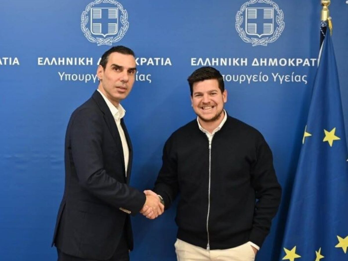 Συνάντηση Δημάρχου Σαρωνικού Δημήτρη Παπαχρήστου με τον Υφυπουργό Υγείας Μάριο Θεμιστοκλέους