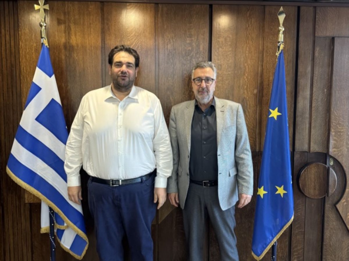 Συνάντηση Δημάρχου Στέλιου Μαμαλάκη με τον Υπουργό Εσωτερικών Θοδωρή Λιβάνιο