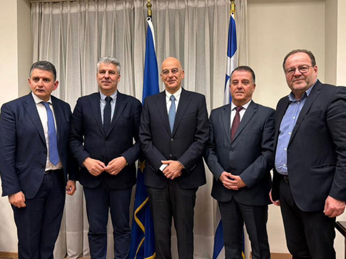 Συνάντηση του Περιφερειάρχη ΑΜΘ με τον Υπουργό Εθνικής Άμυνας