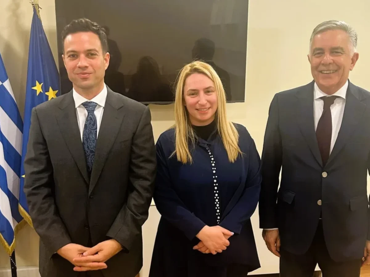 &Sigma;&upsilon;&nu;ά&nu;&tau;&eta;&sigma;&eta; &tau;&omicron;&upsilon; &Beta;&alpha;&sigma;ί&lambda;&eta; &Alpha;. &Upsilon;&psi;&eta;&lambda;ά&nu;&tau;&eta; &mu;&epsilon; &tau;&eta; &Gamma;&epsilon;&nu;&iota;&kappa;ή &Gamma;&rho;&alpha;&mu;&mu;&alpha;&tau;έ&alpha; &Delta;&eta;&mu;ό&sigma;&iota;&alpha;&sigmaf; &Pi;&epsilon;&rho;&iota;&omicron;&upsilon;&sigma;ί&alpha;&sigmaf; &Alpha;&nu;&tau;&iota;&gamma;ό&nu;&eta; &Gamma;&iota;&alpha;&nu;&nu;&alpha;&kappa;ά&kappa;&eta;