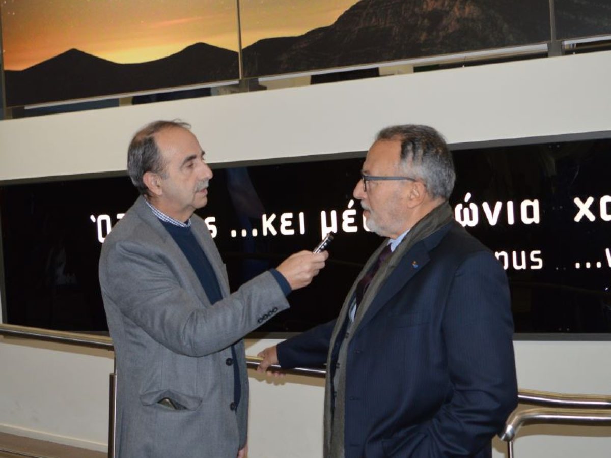 Συνέντευξη με τον καθηγητή Γιάννη Κορίνθιο, πρωτεργάτη  καθιέρωσης της Παγκόσμιας Ημέρας Ελληνικής Γλώσσας