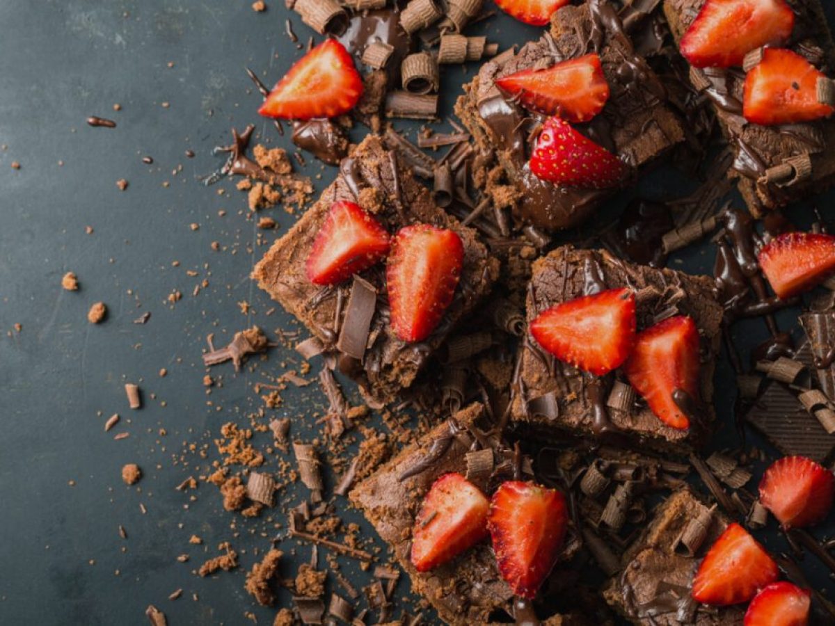Συνταγή για brownie με φράουλες και γκανάς σοκολάτας