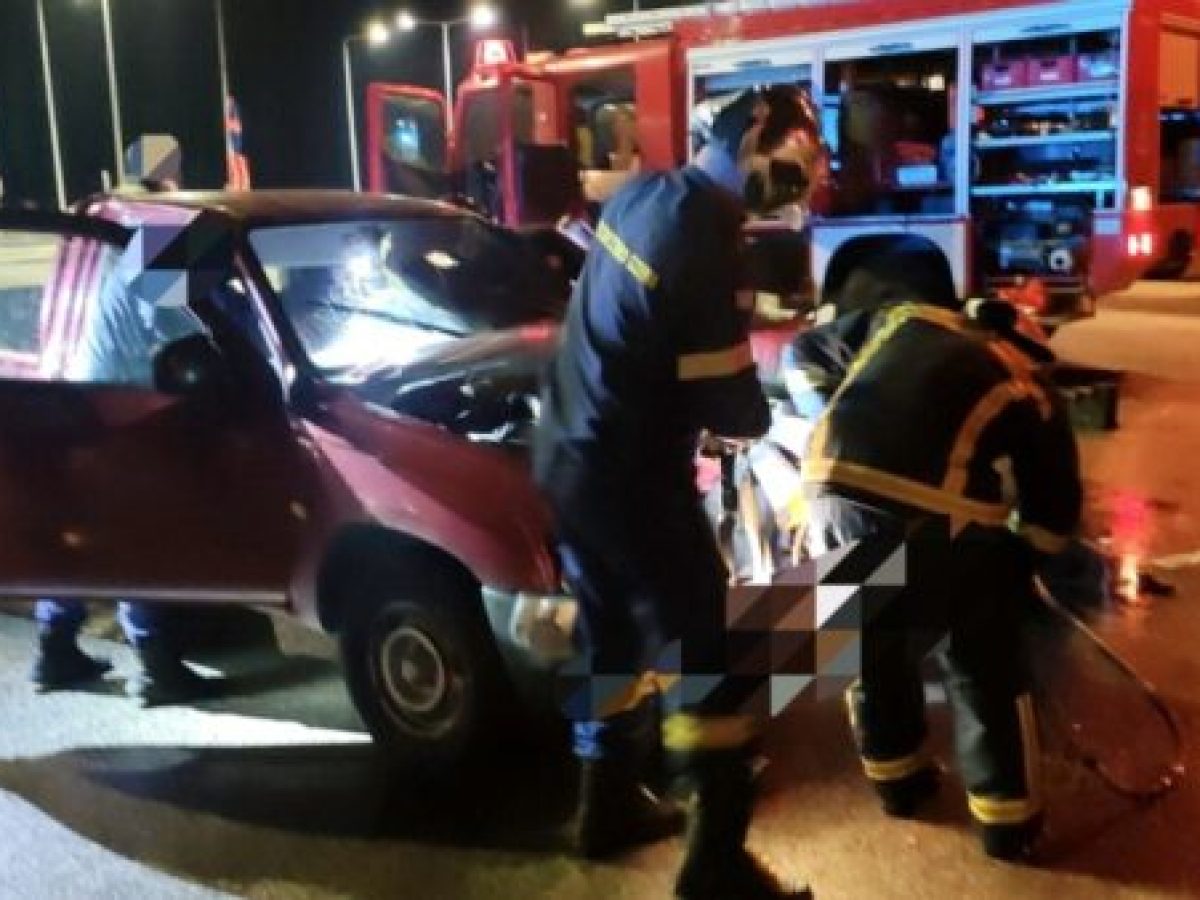 Σοβαρό τροχαίο στα Τρίκαλα τα ξημερώματα της Κυριακής με τρεις νεαρούς – Το μήνυμα του πατέρα