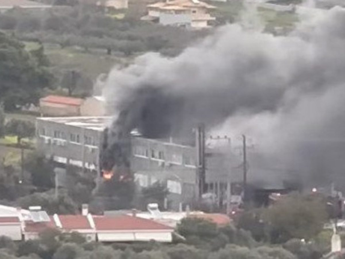 Σπάτα: Η επίσημη ανακοίνωση της εταιρείας αθλητικών ειδών για τη φωτιά στις αποθήκες – Τι ισχύει για τις παραγγελίες