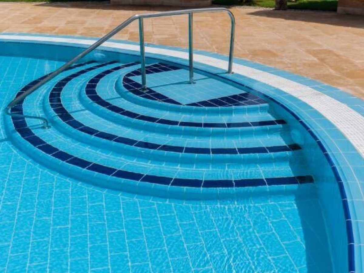 Στάσιμα νερά σε πισίνες: Σύσταση του Τμήματος Δημόσιας Υγείας Π.Ε. Νάξου για άμεσα μέτρα