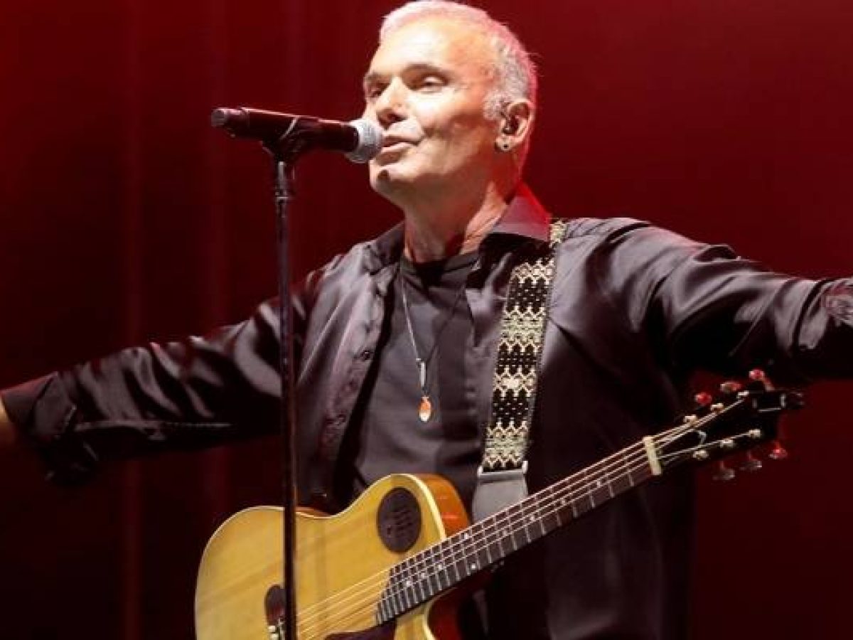 Στέλιος Ρόκκος: Η περιπέτεια με το χάκινγκ και η ανάκτηση του προφίλ του στο Facebook