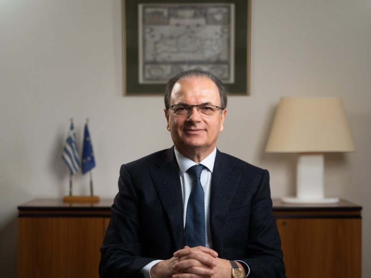 &Sigma;&tau;&eta;&nu; &Alpha;&theta;ή&nu;&alpha; &omicron; &Gamma;. &Mu;&alpha;&rho;&iota;&nu;ά&kappa;&eta;&sigmaf; &gamma;&iota;&alpha; &theta;έ&mu;&alpha;&tau;&alpha; &tau;&omicron;&upsilon; &delta;ή&mu;&omicron;&upsilon; &Rho;&epsilon;&theta;ύ&mu;&nu;&eta;&sigmaf; &kappa;&alpha;&iota; &tau;&eta;&sigmaf; &Epsilon;&Delta;&Epsilon;&Upsilon;&Alpha;