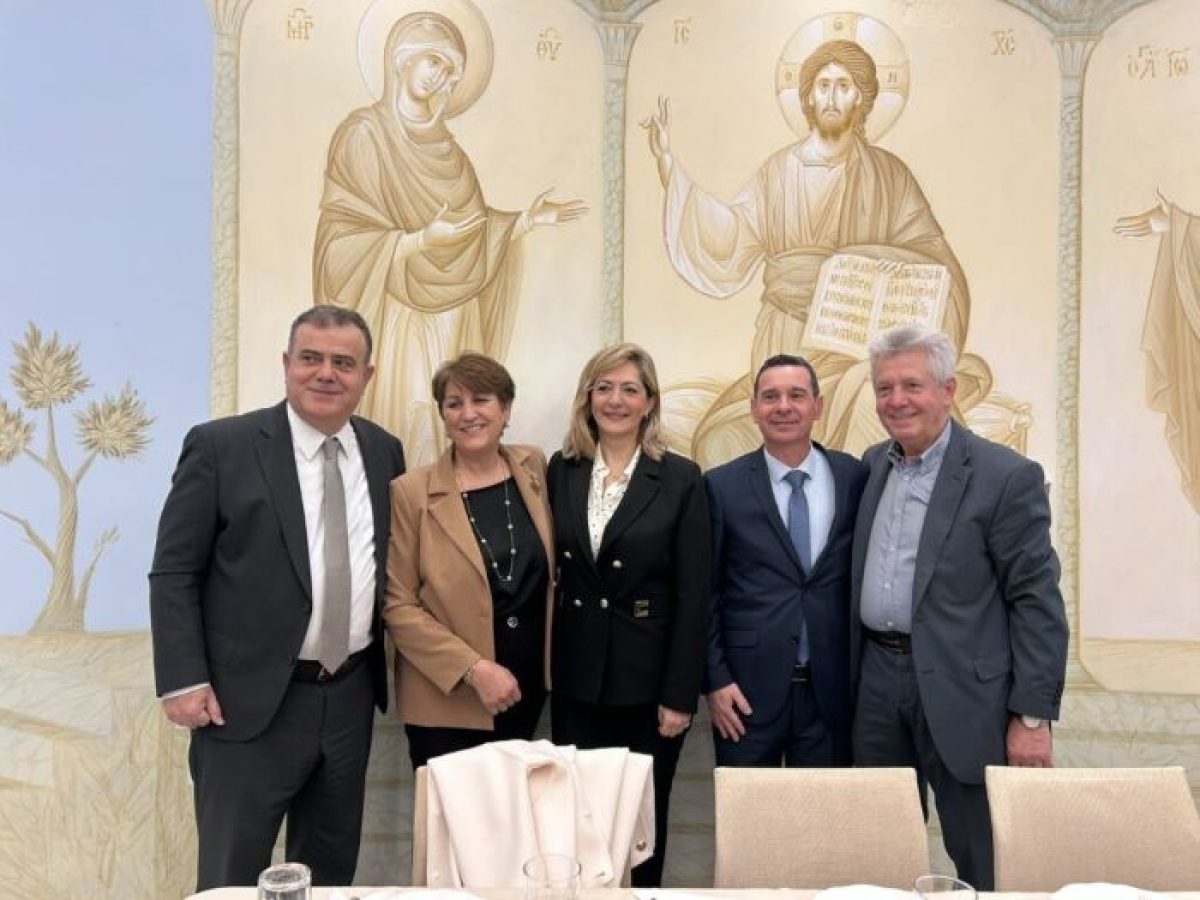 Στην κοπή βασιλόπιτας της «Γαλιλαίας» η Δήμαρχος Ραφήνας – Πικερμίου Δήμητρα Τσεβά