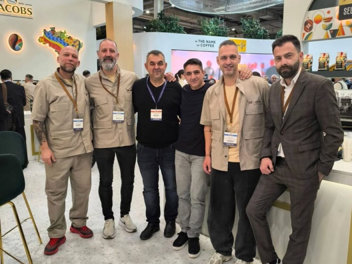 Στο επίκεντρο της HORECA: Ένα δυνατό team πίσω από το Cafe Jacobs στα Τρίκαλα