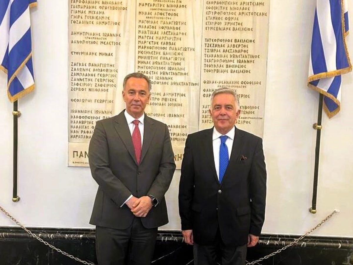 Στο Φανάρι ο Βασίλης Α. Υψηλάντης στην επιμνημόσυνη δέηση για την εκδημία του Μακαριστού πρώην Μητροπολίτη Γάνου και Χώρας Κυρού Αμφιλοχίου