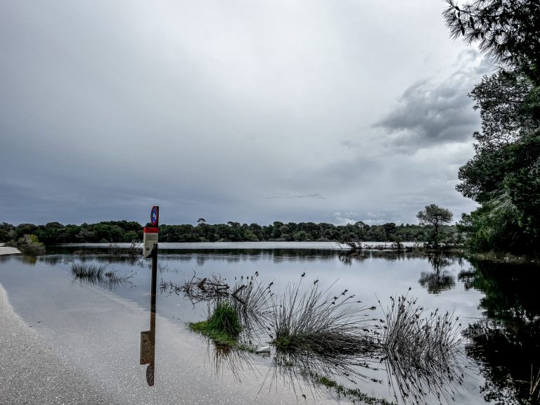 sto-kokkino-o-evros-sinechis-1