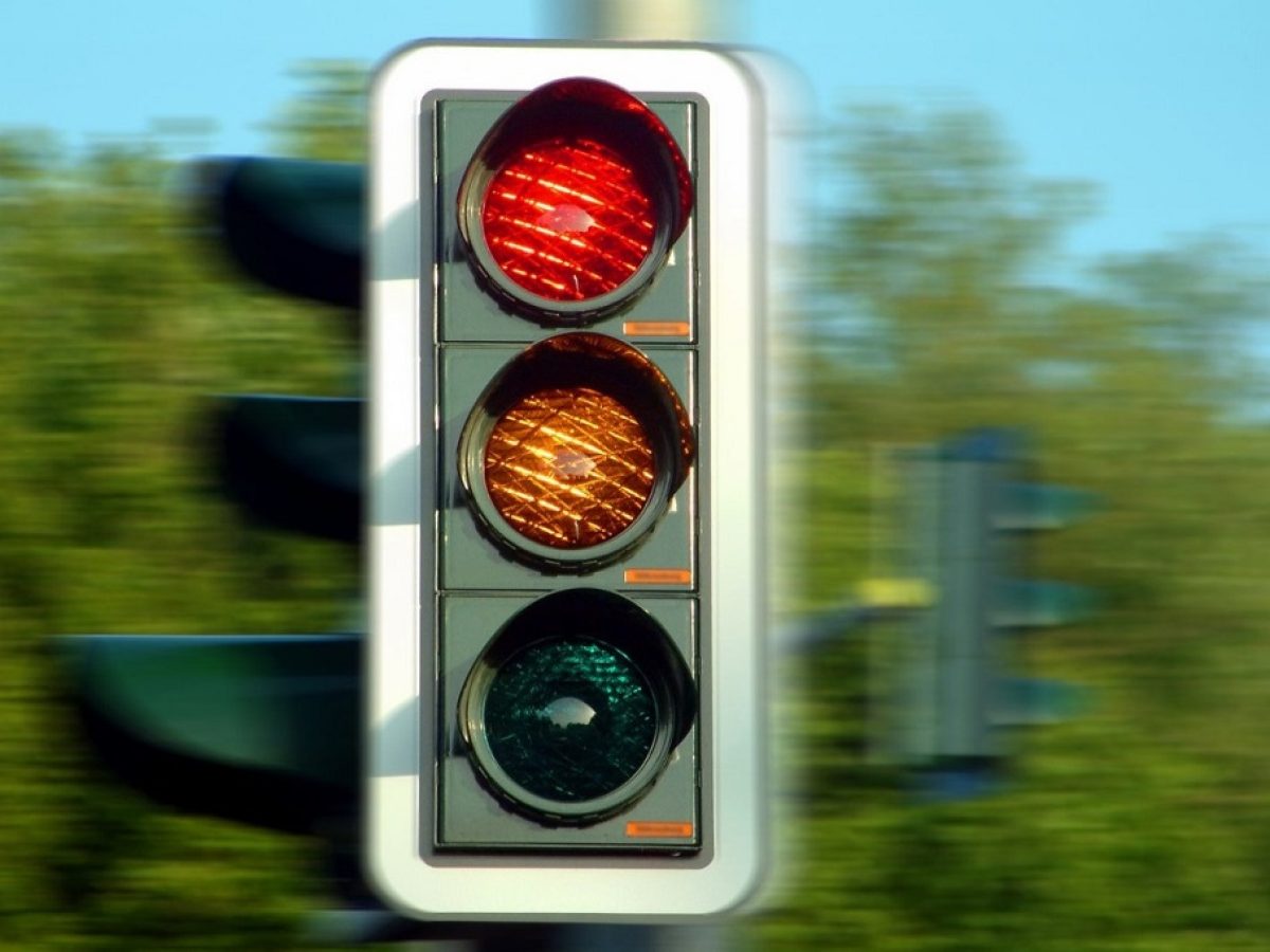 Τ. Στραβοπόδης: Πρέπει να τοποθετηθεί ένα φανάρι στη περιοχή των Αγίων Θεοδώρων