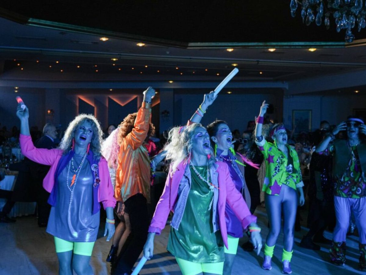 Τα κλικ του ξεφαντώματος στον αποκριάτικο χορό της ΓΕΑ στο Αγρίνιο (φωτο)