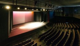 theatrikes-parastasis-stin-kozani