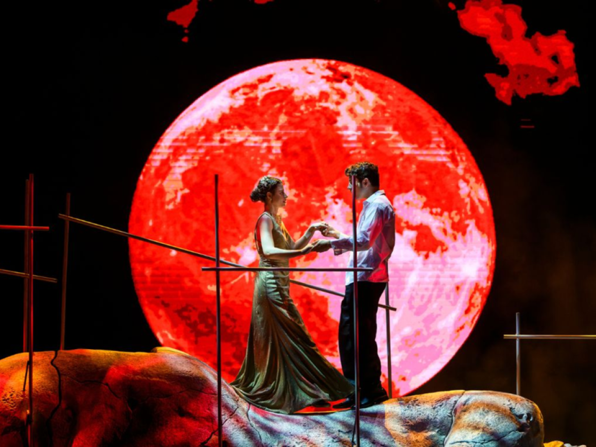 Θέατρο: “Αλεξάνδρεια” Μια νοσταλγική επιστροφή στο φως της ανατολής