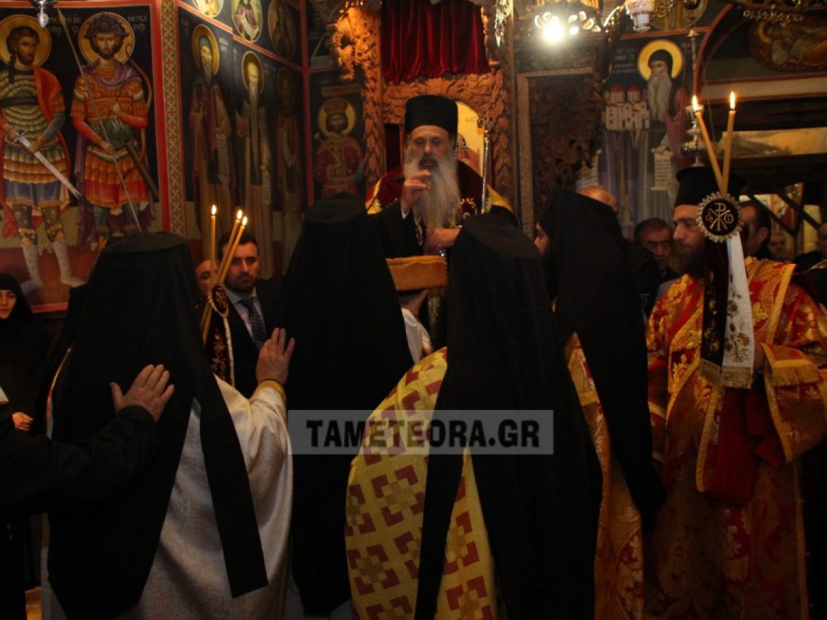 Τη μνήμη του προστάτη της Αγίου Χαραλάμπους γιορτάζει η Ιερά Μονή Αγίου Στεφάνου – Πλήθος κόσμου στον Πανηγυρικό Εσπερινό