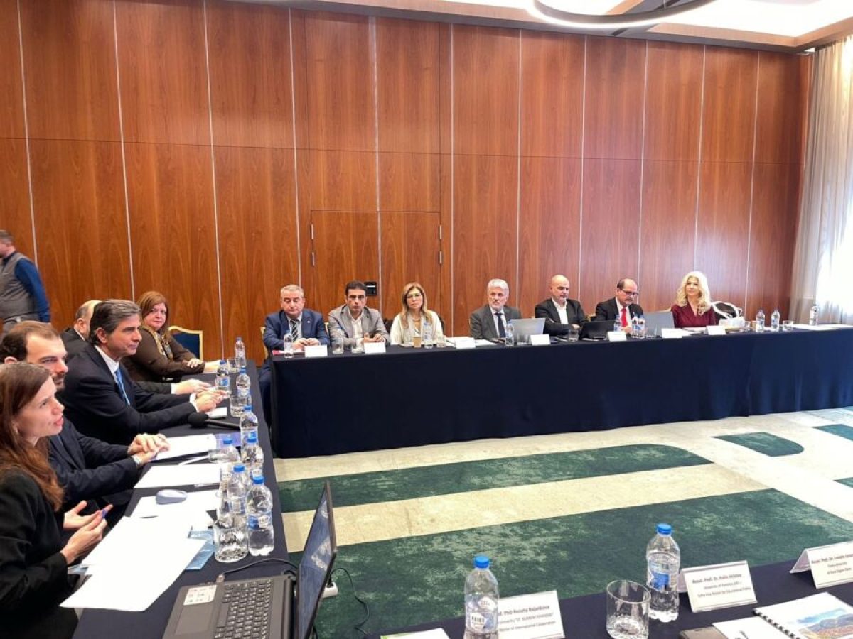 Το ΔΠΘ συμμετείχε στον πρώτο σταθμό της περιοδείας του ΥΜΑΘ στη Σόφια