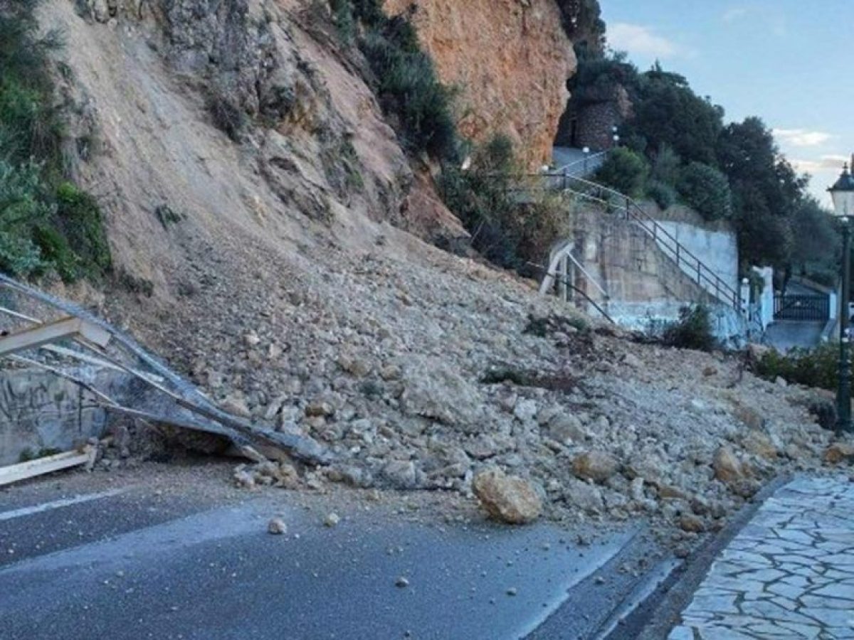 Το ΕΡΤnews στην Παλαιοκαστρίτσα της Κέρκυρας – Πρωτοφανείς κατολισθήσεις με πτώσεις βράχων στο οδικό δίκτυο