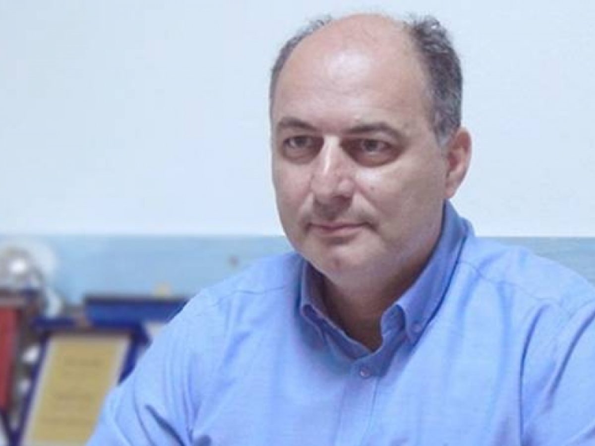 Το «εύγε» του Π. Καρρά στις πρωταθλήτριες ομάδες του 2ου ΓΕΛ Σπάρτης