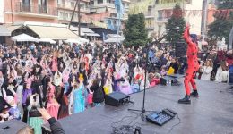 ts-Αpoukras-mantara-fotoreportaz-apo