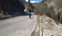 tzourtzia-Αspropotamou-siopili-kathara-deftera