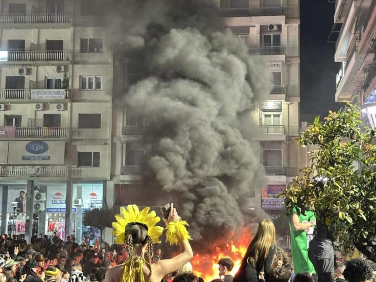 &Beta;&alpha;&nu;&delta;&alpha;&lambda;&iota;&sigma;&mu;&omicron;ί &sigma;&tau;&omicron; &Pi;&alpha;&tau;&rho;&iota;&nu;ό &Kappa;&alpha;&rho;&nu;&alpha;&beta;ά&lambda;&iota; &ndash; Έ&kappa;&alpha;&psi;&alpha;&nu;, &xi;&epsilon;&rho;ί&zeta;&omega;&sigma;&alpha;&nu; &kappa;&iota; έ&phi;&upsilon;&gamma;&alpha;&nu;&hellip; &Phi;&Omega;&Tau;&Omicron;