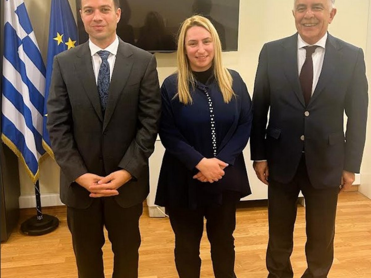 Βασίλης Α. Υψηλάντης με τη ΓΓ Δημόσιας Περιουσίας Αντιγόνη Γιαννακάκη: «Καταργείται το «τέλος εξομάλυνσης» για τις παραλίες»