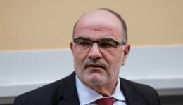 violanta-o-fovos-gia-tin