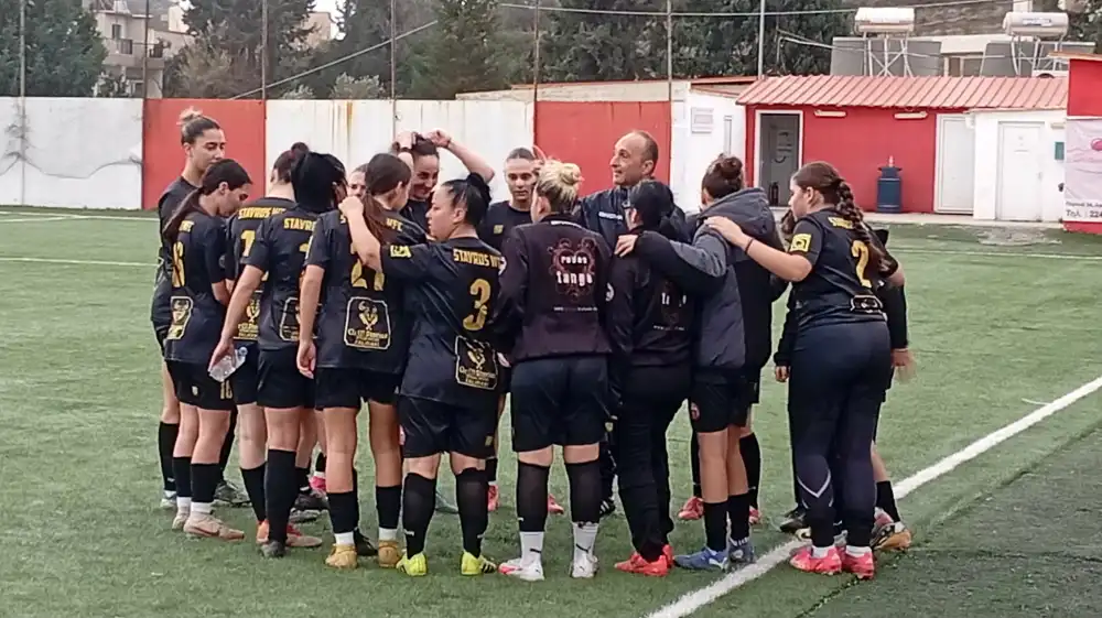 volitakis-sto-news12-ta-koritsia