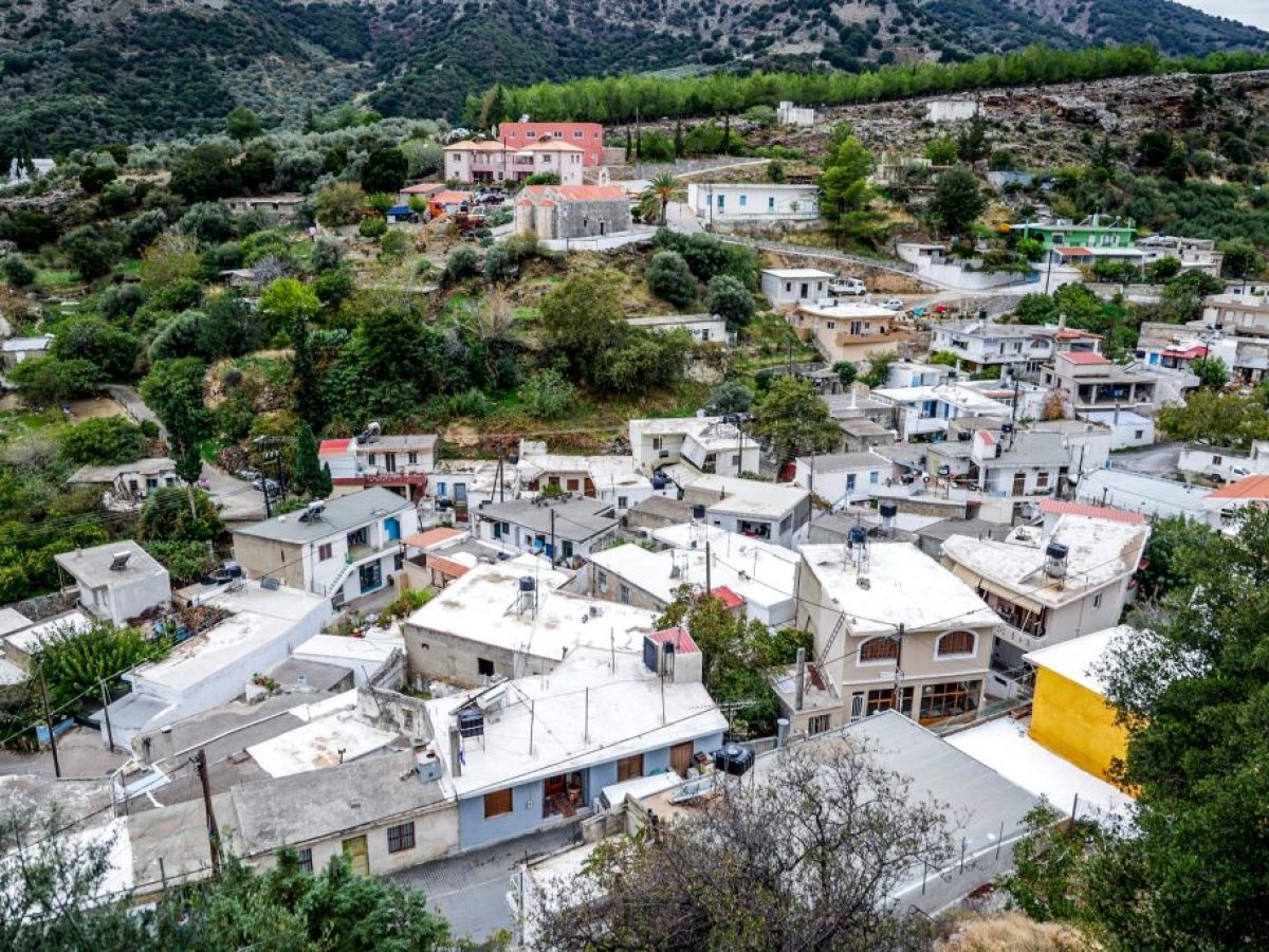 Βορίζια: Το αποκαλυπτικό διάγραμμα των πυρών στο αυτοκίνητο του Φανούρη Καργάκη – Από πού ήρθε η φονική βολή