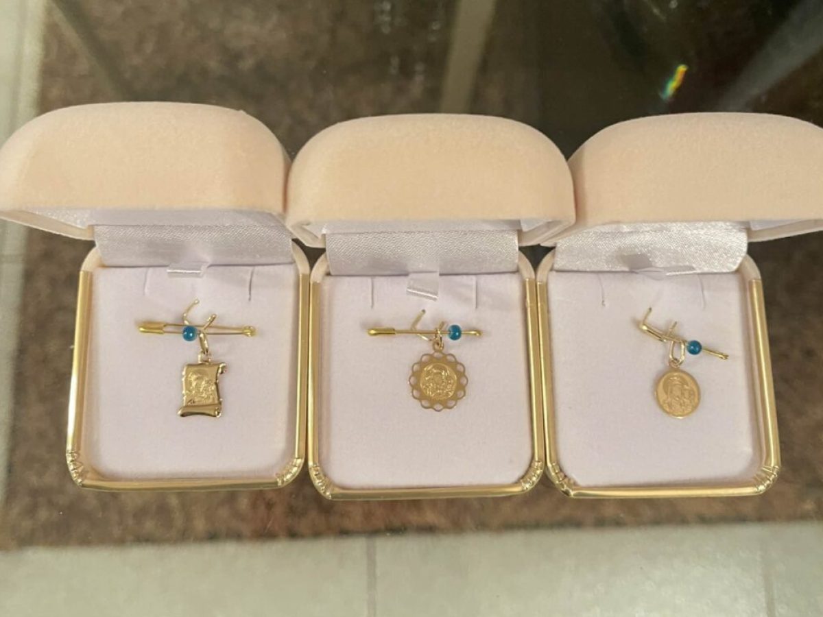 Βρεφική προίκα και ευχές στα πρώτα μωρά του 2026 από το σύλλογο «Αγία Μαρίνα»