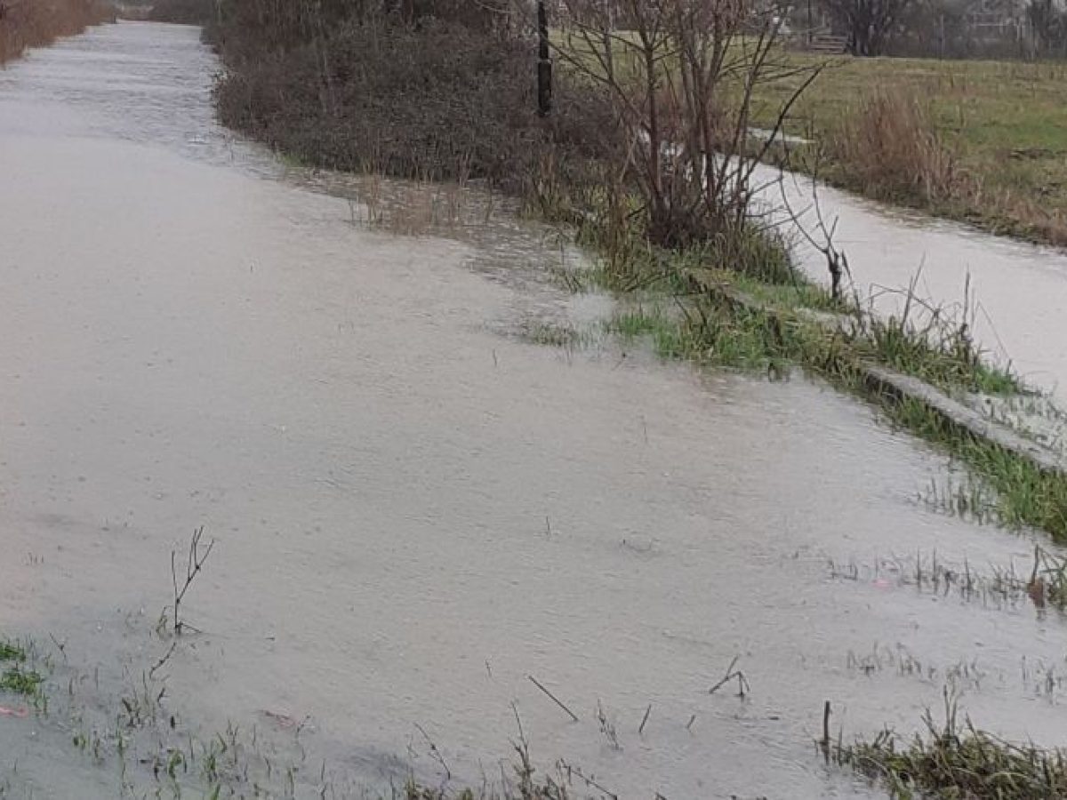 Ξαναπλημμύρισε ο οικισμός  Τρίκκη- Στο ίδιο έργο θεατές!