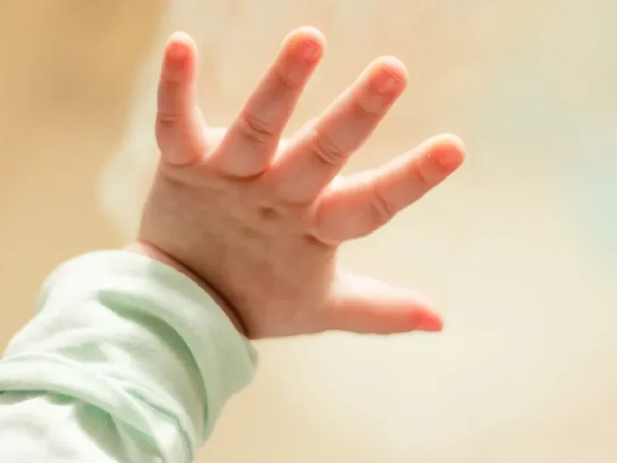 «Άδικη διαπόμπευση. Ήμουν κλινήρης με πυρετό, έδωσα συμβουλές εξ αποστάσεως», η παιδίατρος για το περιστατικό με το βρέφος στη Ζάκυνθο